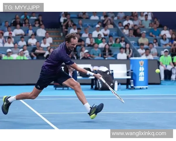 杭州网球队的训练与比赛节奏分析及其对未来发展的影响 杭州网球队的训练与比赛节奏分析及其对未来发展的影响