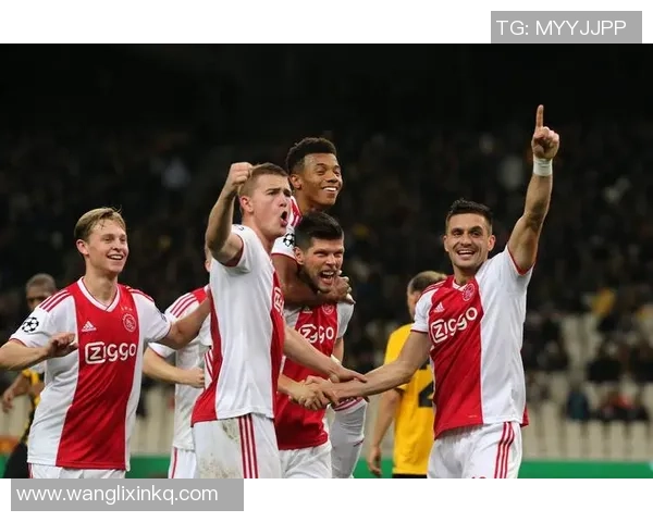 足球明星手机高清壁纸精选让你随时随地感受足球魅力与激情 足球明星手机高清壁纸精选让你随时随地感受足球魅力与激情