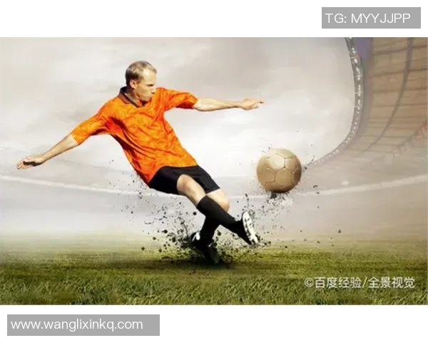 足球明星精彩踢球瞬间集锦让你领略足球魅力与技巧的完美结合 足球明星精彩踢球瞬间集锦让你领略足球魅力与技巧的完美结合